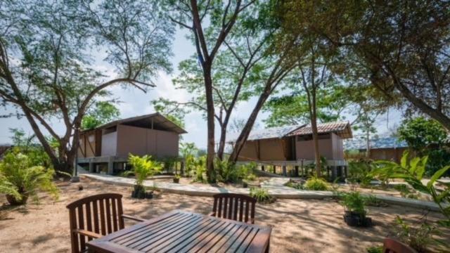 Elephant View Camp Ban Huai Thawai Exterior foto