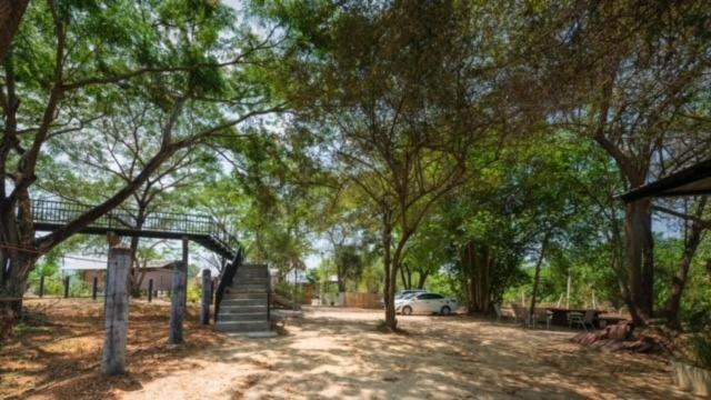 Elephant View Camp Ban Huai Thawai Exterior foto